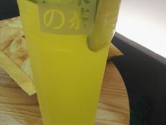 -鲜果时光奶茶店( 百荣世贸商城店)