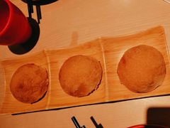 霸王酥皮叉烧包-避风塘(宝山万达店)