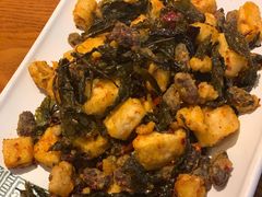 普洱茶炒包浆豆腐-云海肴·汽锅鸡·云南菜(苏州中心店)