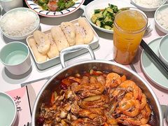 -黄记煌三汁焖锅(新佳丽江汉路店)