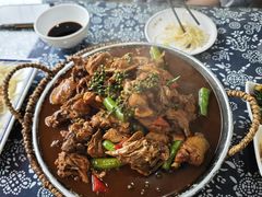 -八两八金·莱芜特色炒鸡(市南漳浦路店)