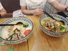 -蒙自源米线大王(信利城市广场店)