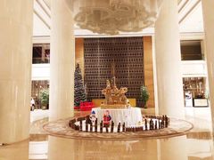 -襄阳富力皇冠假日酒店 · 大堂酒廊