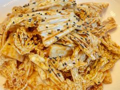 -皇城老妈·大连海鲜火锅(港湾店)