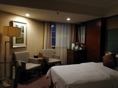 -蓝海国际大饭店·蓝钻自助百汇(兰山店)