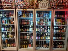 -阿拉道世界精酿啤酒坊(逸翠·尚府店)