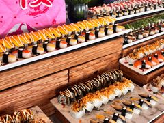 -荣誉国际酒店-云顶旋转餐厅