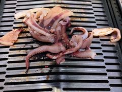 -臻牛烤肉