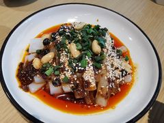 -渝信川菜 · 川味家常菜(财富购物中心店)