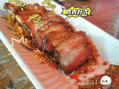 烤脆皮（土）猪肉-中8楼风尚云南菜(颐堤港店)