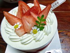 -花花卷卷·鲜食蛋糕(静安久光百货店)