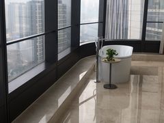 -国际青年会议酒店-苏莱斯餐厅