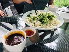 鲍汁捞粗面-悦湖公馆