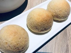 菠萝包-麦龙·新港风料理(江汉路店)