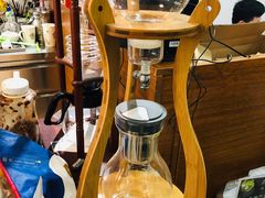 -万润国际酒店用品市场(曹安国际商城店)
