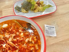 -二钢串叔麻辣烫(华龙大厦店)