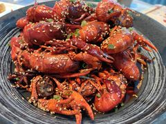 -肥肥虾庄·金牌油焖大虾(汉街SKP店)