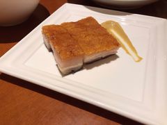 冰烧三层肉配片皮鸭-杭州JW万豪酒店-万豪中餐厅