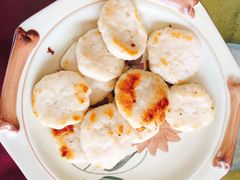 香煎墨鱼饼-将军陂美食山庄·瓦缸炭烧鸡