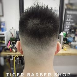 点击看大图 -TIGERBARBERSHOP 老虎男士理发店