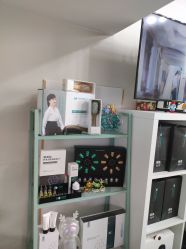 -黑奥秘脱发白发中心