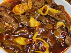 鸭血肥肠-胡子饮食店