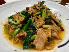宣威小炒肉-蔼若春.传承云南菜(金碧公园店)