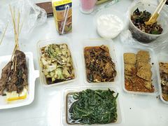 -凤凰路何眼镜香辣蟹(花果园店)