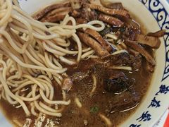-梅溪·小伙子干挑面(安吉总店)