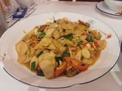 -客家大院·非遗赣南客家菜(郁孤台店)