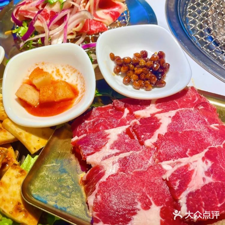 南方小土豆勇闯东北之西塔美食街吃什么