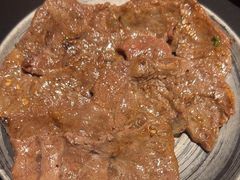 -山川小町·极番烧肉(新地假日广场店)
