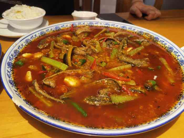 胡老坎藿香鲫鱼图片