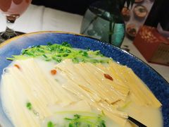 -旺顺阁鱼头泡饼(常营店)