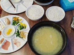 -维笙望湖·天膳源蒙自过桥米线