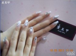 新娘甲镶钻-星美甲