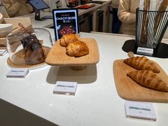 -潮一不贰·法式甜品·生日蛋糕·西式简餐(外滩店)