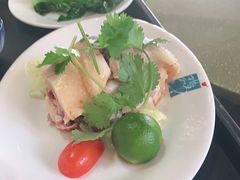-亚龙湾老厨房·海南家常味