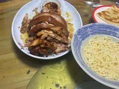 -聚首堂·特色小吃·肘子(什刹海德胜门店)