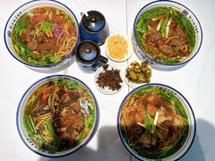 -镇南锅盖面馆(解放路店)