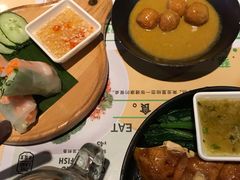-来龙里 精致 东南亚餐室(万象城店)