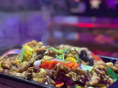 炭烧牛蛙平锅紫苏味-蘭奢雅集·江浙菜(青山江滩店)