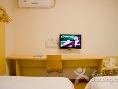 -7天酒店·广州天河公园地铁站店