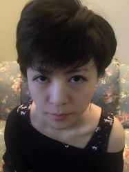 -爱美睫美甲会馆