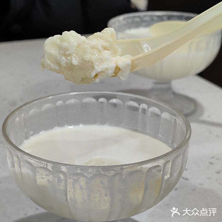 平靓正的佛山街坊糖水铺