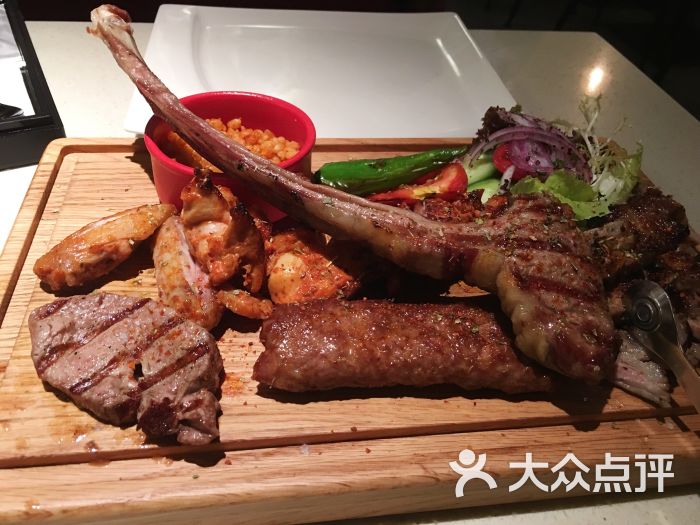 bus grill 巴士扒房-土耳其烤肉厨师推荐烤肉拼盘一人份图片 - 第4张