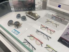 -茂昌眼镜(南京西路店)