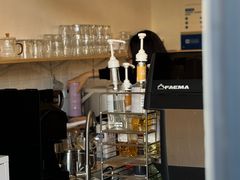 -Cafe Villa