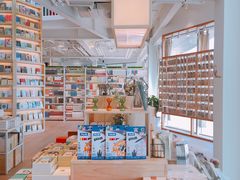 -猫的天空之城概念书店(北戴河蔚蓝海岸店)