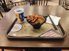 炙火猪肉饭-吉野家(锦辉商城黄河路店)